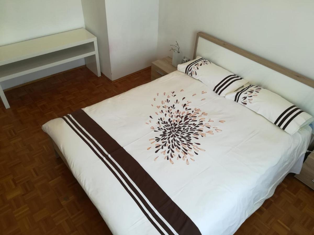 B&B Stadio Apartment ポルデノーネ エクステリア 写真