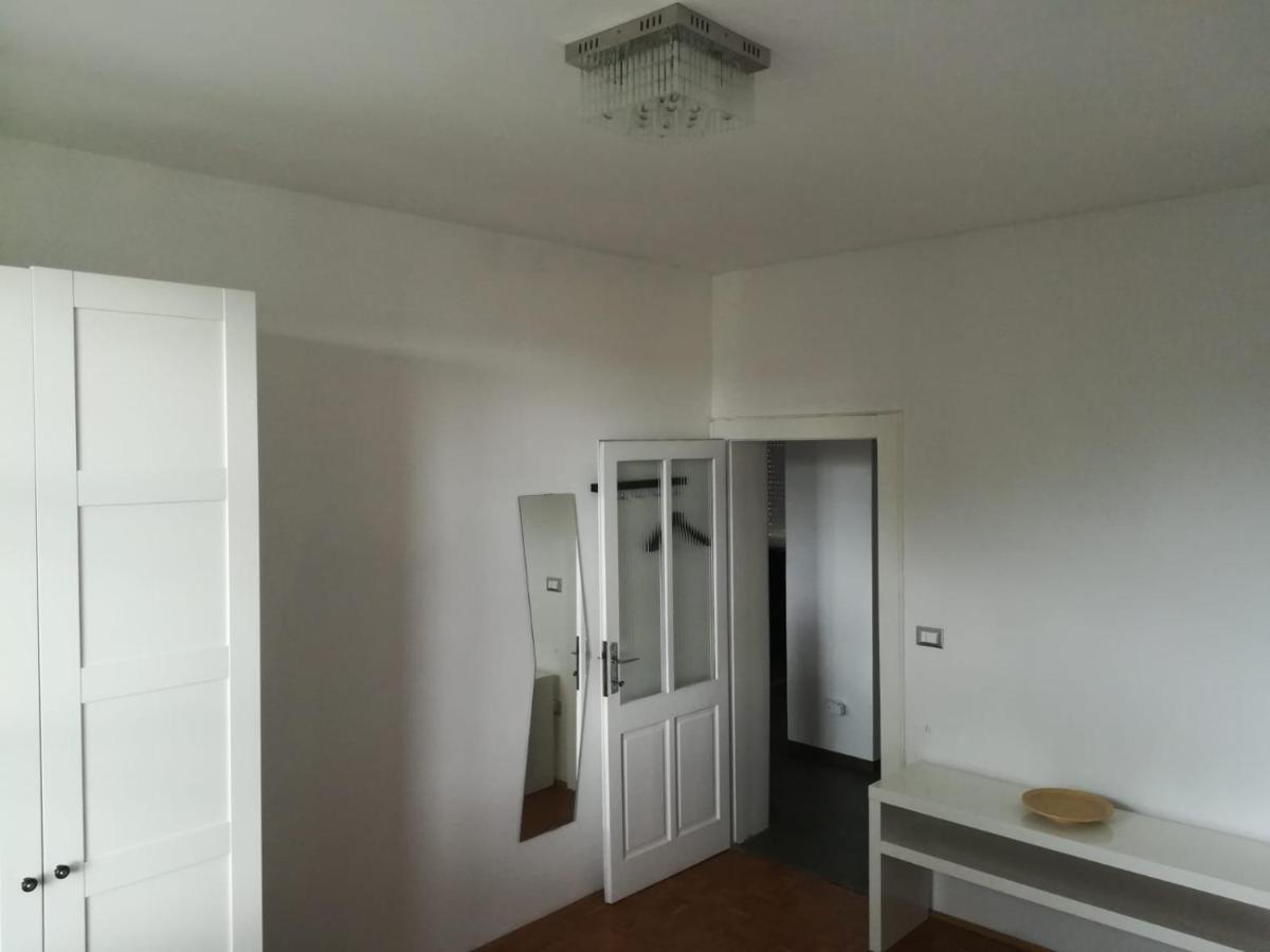 B&B Stadio Apartment ポルデノーネ エクステリア 写真